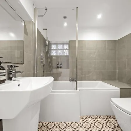 Harrogate Suites