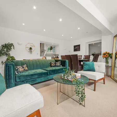 Harrogate Suites 아파트 *
