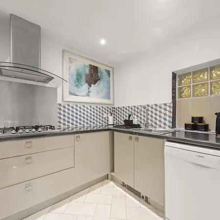 Harrogate Suites Harrogate