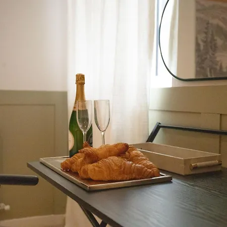 아파트 Harrogate Suites 해러게이트