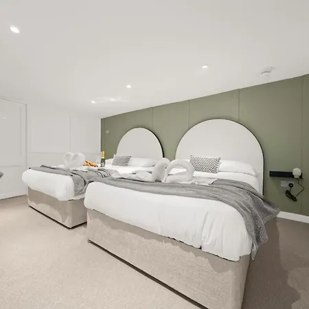 דירה Harrogate Suites הרוגייט